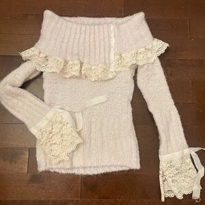 Ogo lacy off the shoulder sweater
